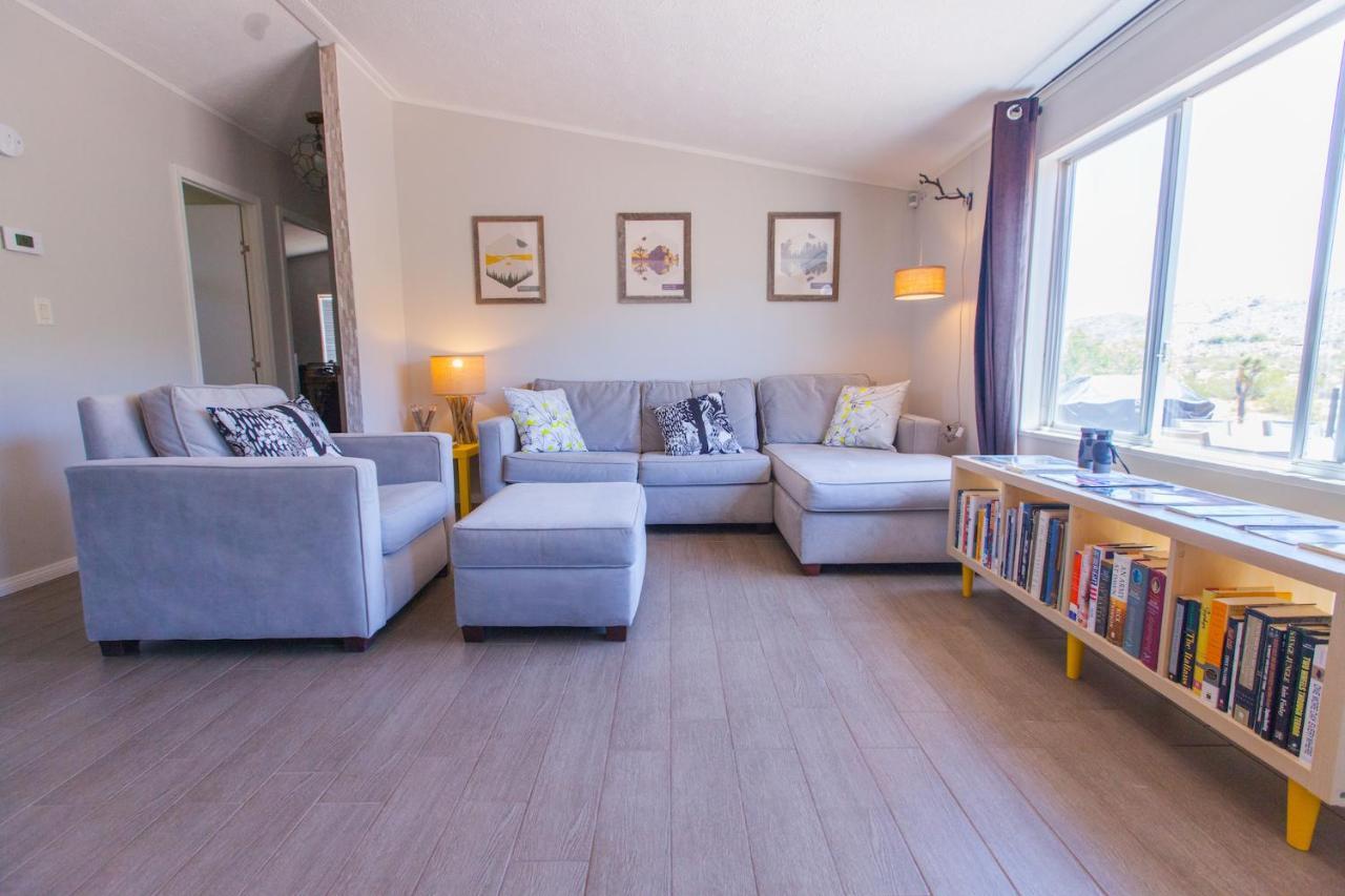 @ Marbella Lane - 10 Acres Oasis Desert Retreat! 约书亚树 外观 照片