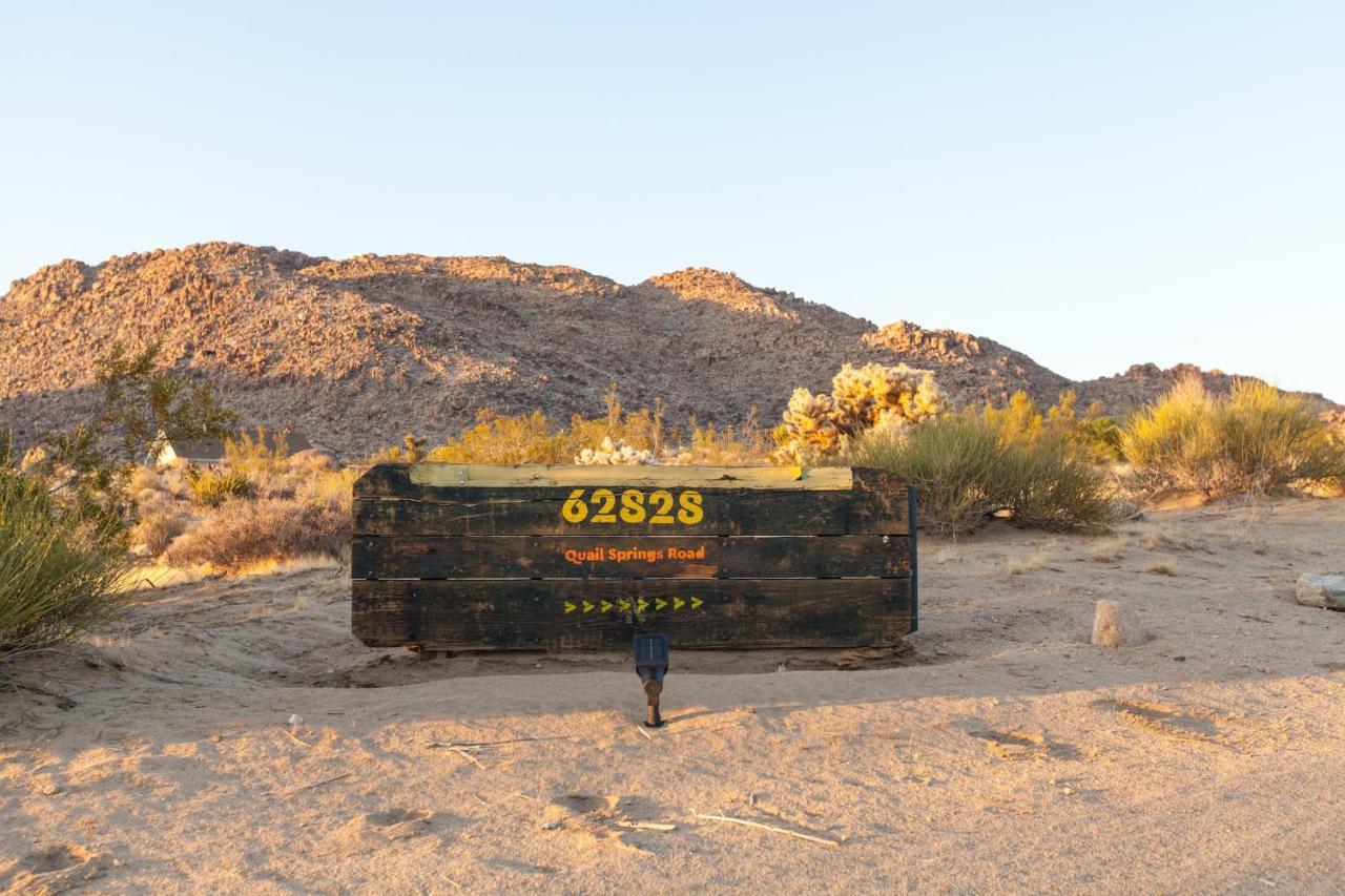 @ Marbella Lane - 10 Acres Oasis Desert Retreat! 约书亚树 外观 照片