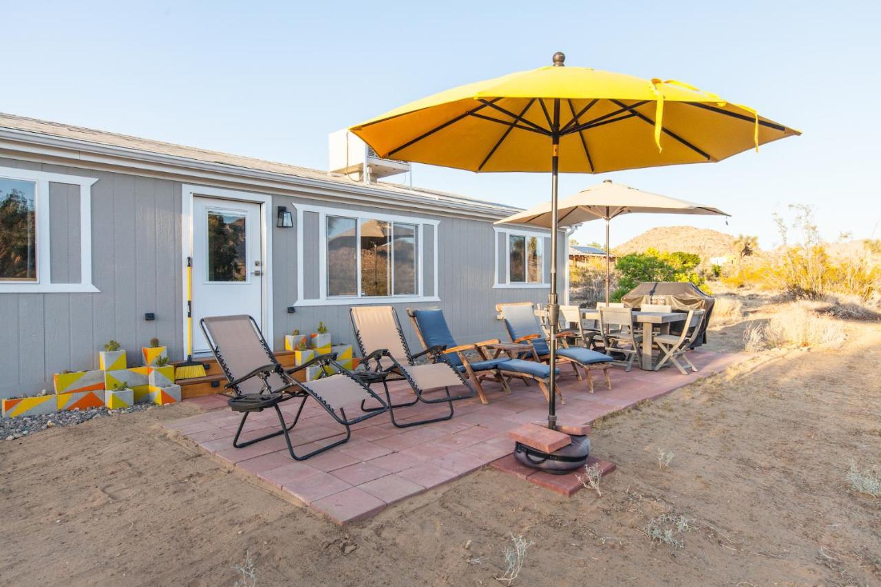 @ Marbella Lane - 10 Acres Oasis Desert Retreat! 约书亚树 外观 照片