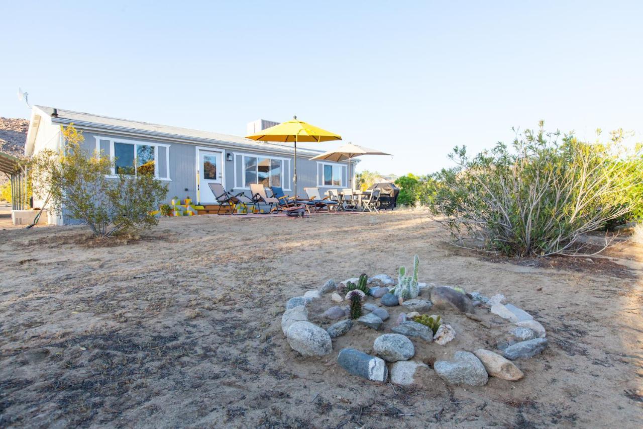 @ Marbella Lane - 10 Acres Oasis Desert Retreat! 约书亚树 外观 照片